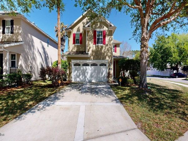 816 QUIET STONE Lane, Orange Park, FL 32065