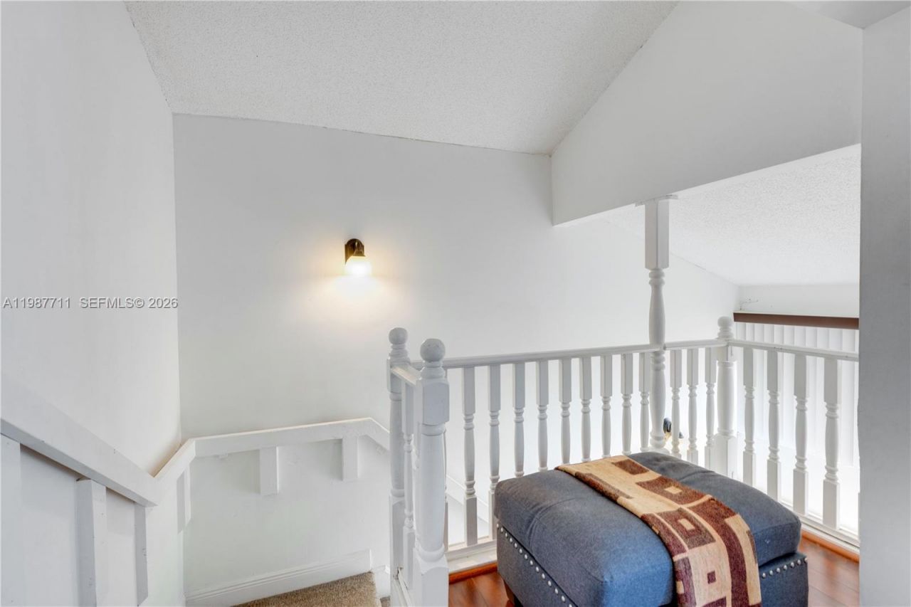 8390 N Missionwood Cir , Unit D-18, Miramar, FL 33025 Photo