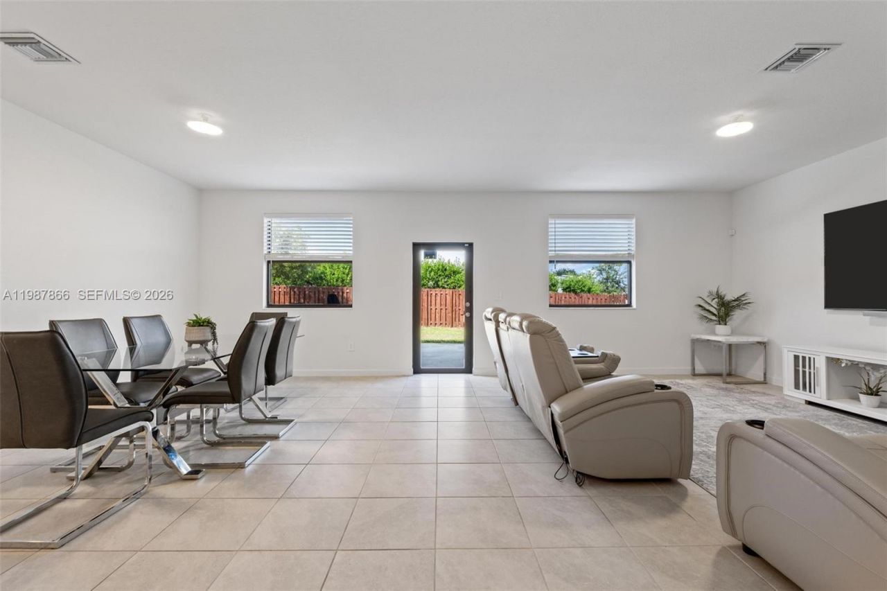 11903 SW 241st St, Unit 11903, Homestead, FL 33032 Photo