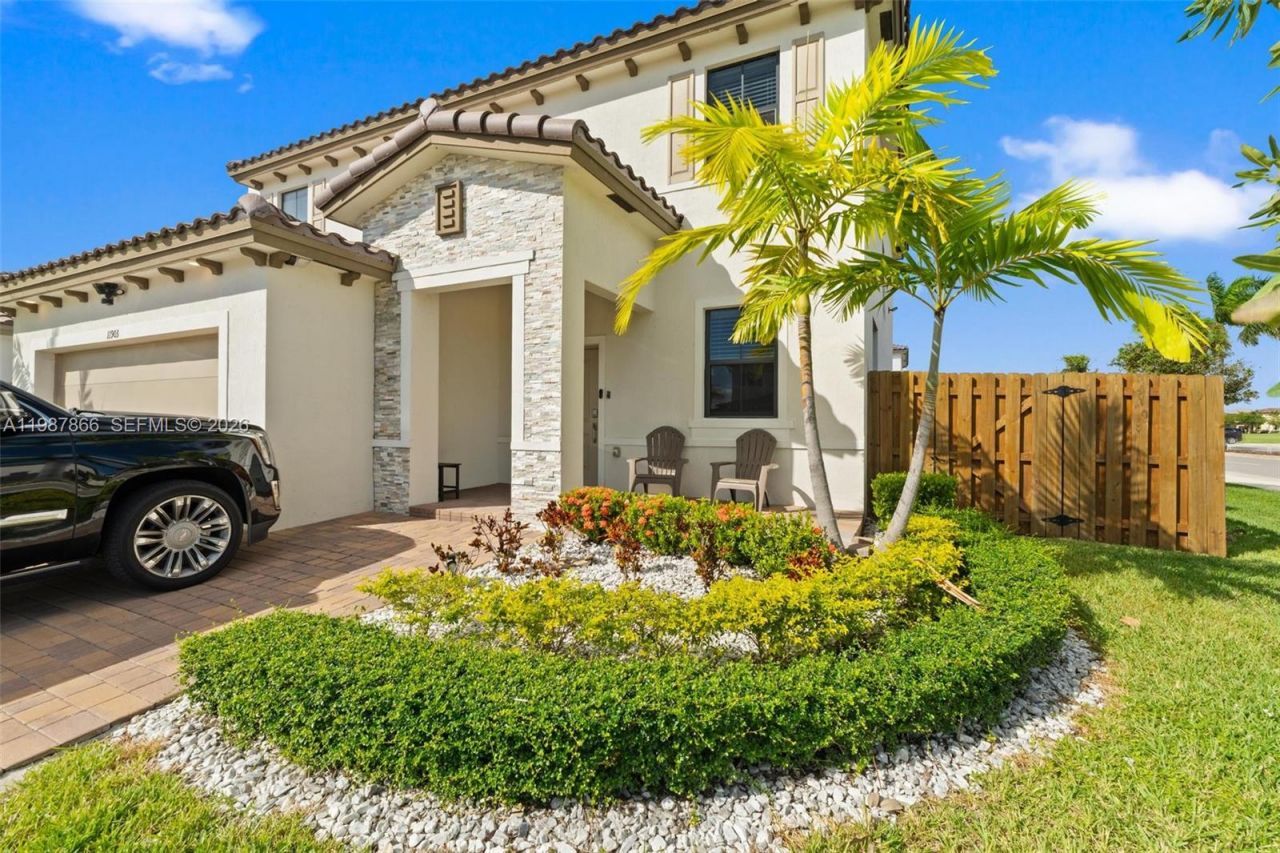 11903 SW 241st St, Unit 11903, Homestead, FL 33032 Photo