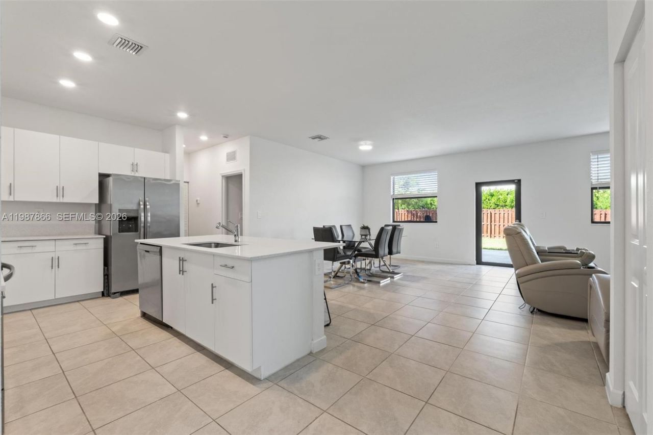 11903 SW 241st St, Unit 11903, Homestead, FL 33032 Photo