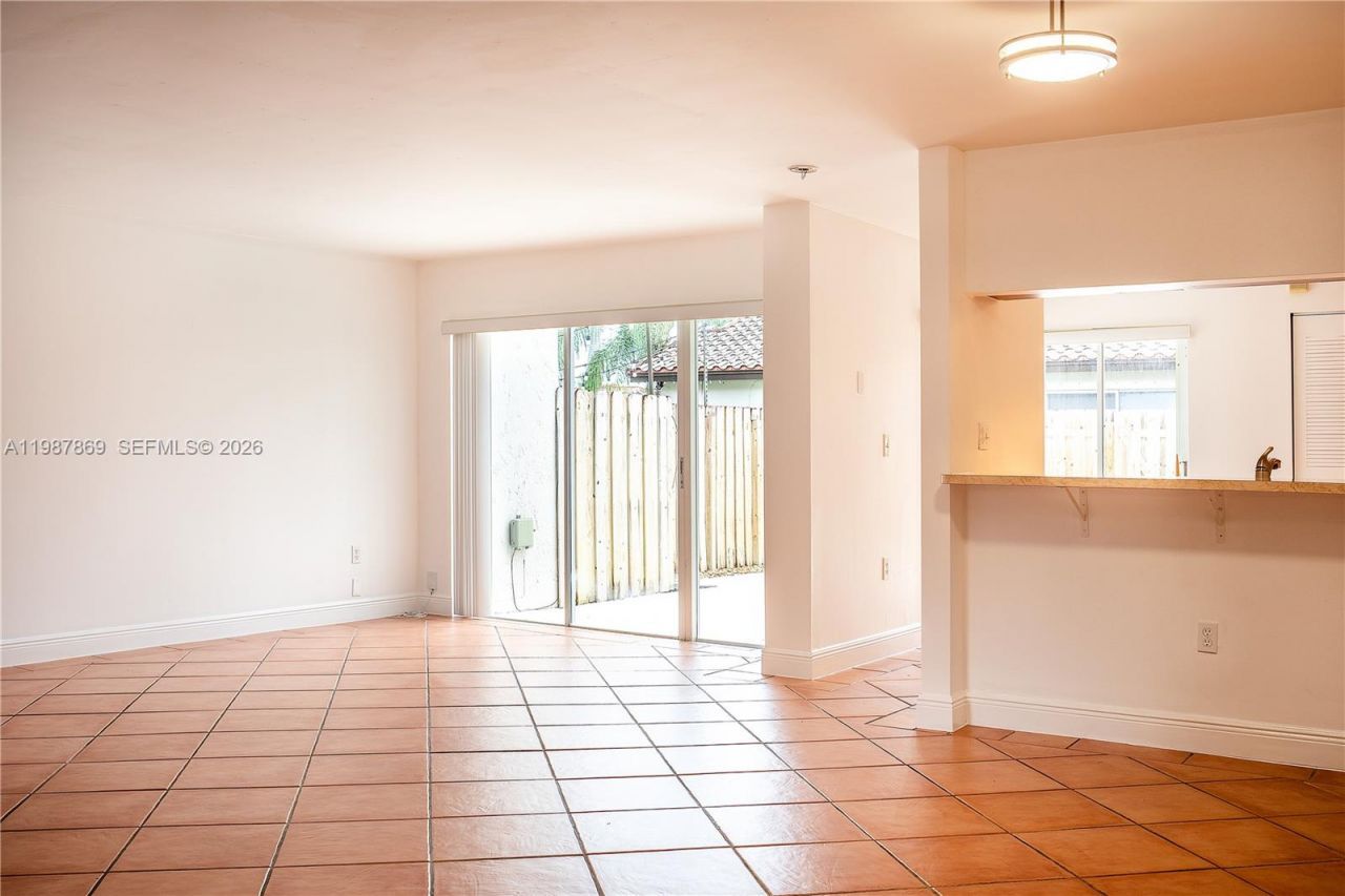 7523 SW 109th Ave, Miami, FL 33173 Photo