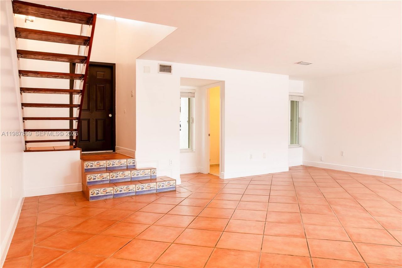 7523 SW 109th Ave, Miami, FL 33173 Photo