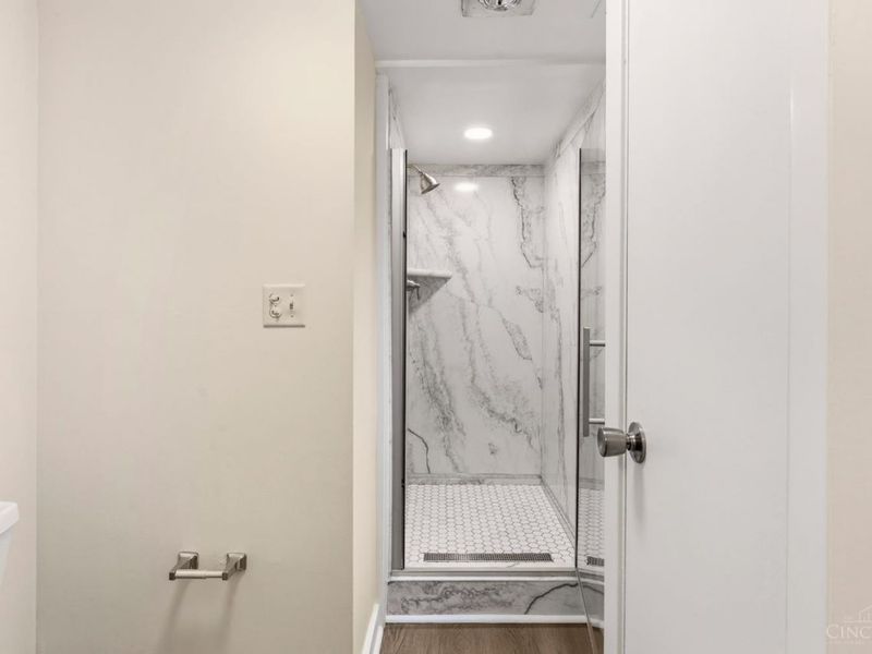 3563 Amberacres Drive, Unit #1, Cincinnati, OH 45237 Photo 18