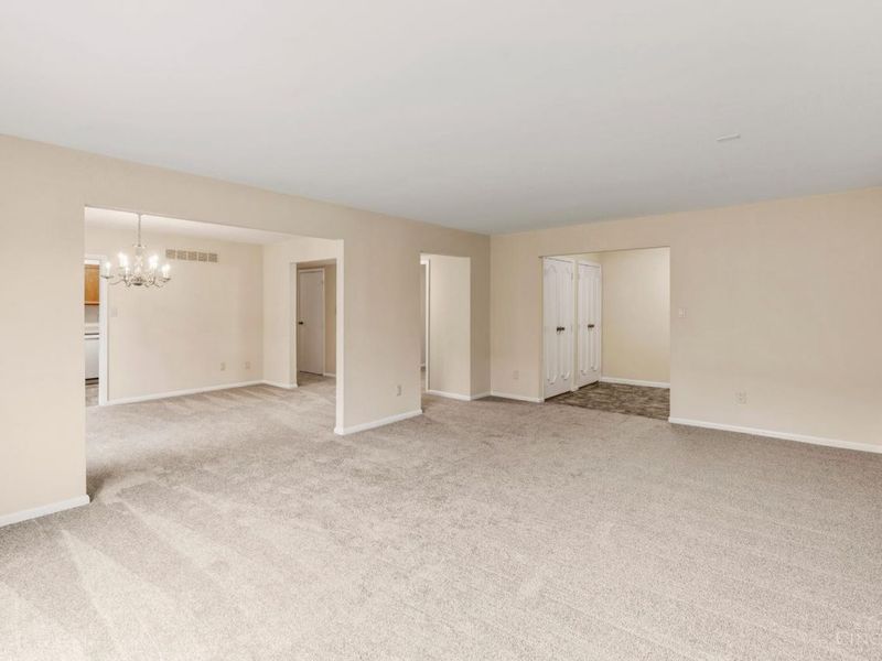 3563 Amberacres Drive, Unit #1, Cincinnati, OH 45237 Photo 4