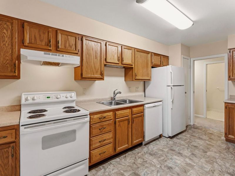 3563 Amberacres Drive, Unit #1, Cincinnati, OH 45237 Photo 7