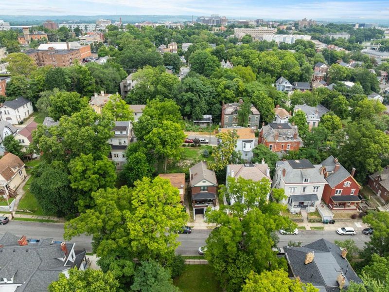 236 Gilman Avenue, Cincinnati, OH 45219 Photo 3