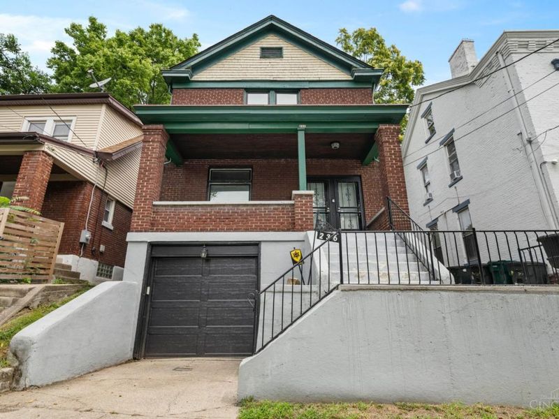 236 Gilman Avenue, Cincinnati, OH 45219 Photo 4