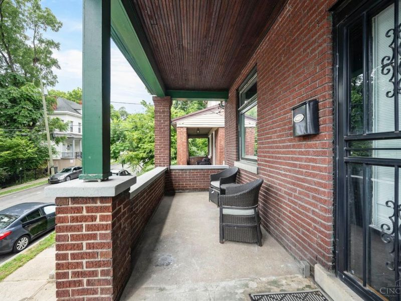 236 Gilman Avenue, Cincinnati, OH 45219 Photo 6