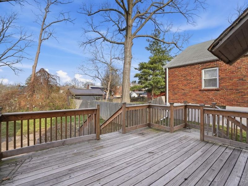 5805 Woodmont Avenue, Cincinnati, OH 45213 Photo 37