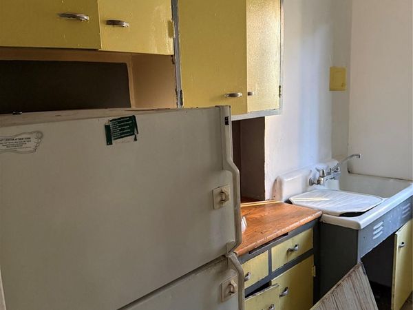 1560 Metropolitan Avenue, Unit 6A, Bronx, NY 10462