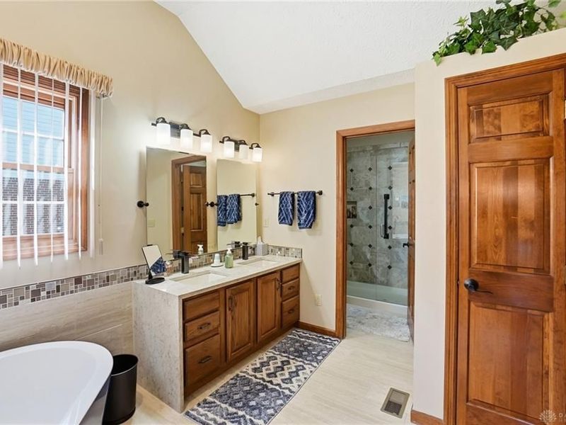 2366 Rosina Drive, Miamisburg, OH 45342 Photo 22