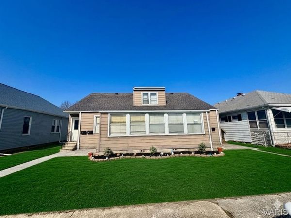 117 S 3rd Street , Dupo, IL 62239