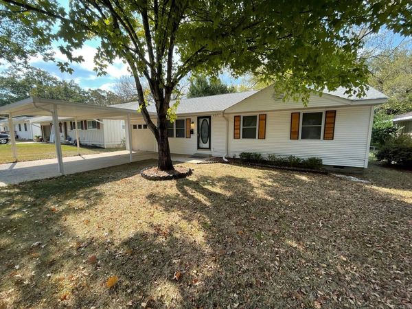 407 Robinette Street, Benton, AR 72015