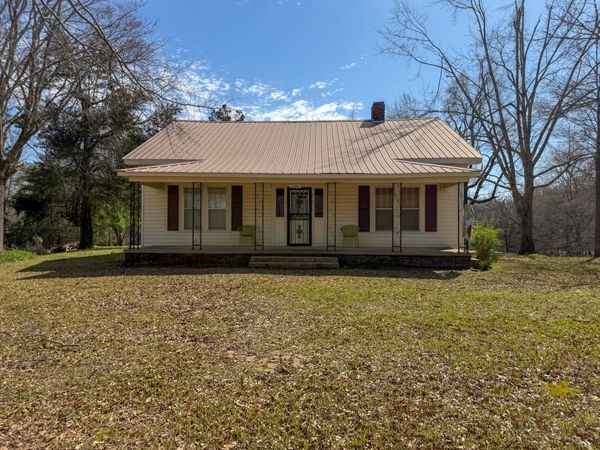 12359 Mississippi 336, Thaxton, MS 38871