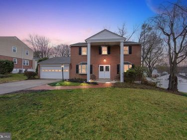 7 FAWN CIRCLE, MALVERN, PA 19355