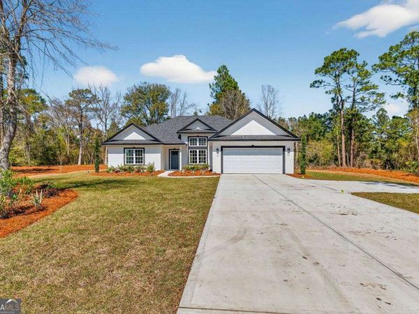 127 Silver Bluff Drive, Brunswick, GA 31523