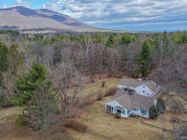 117 Ohayo Mountain Road, Woodstock, NY 12498