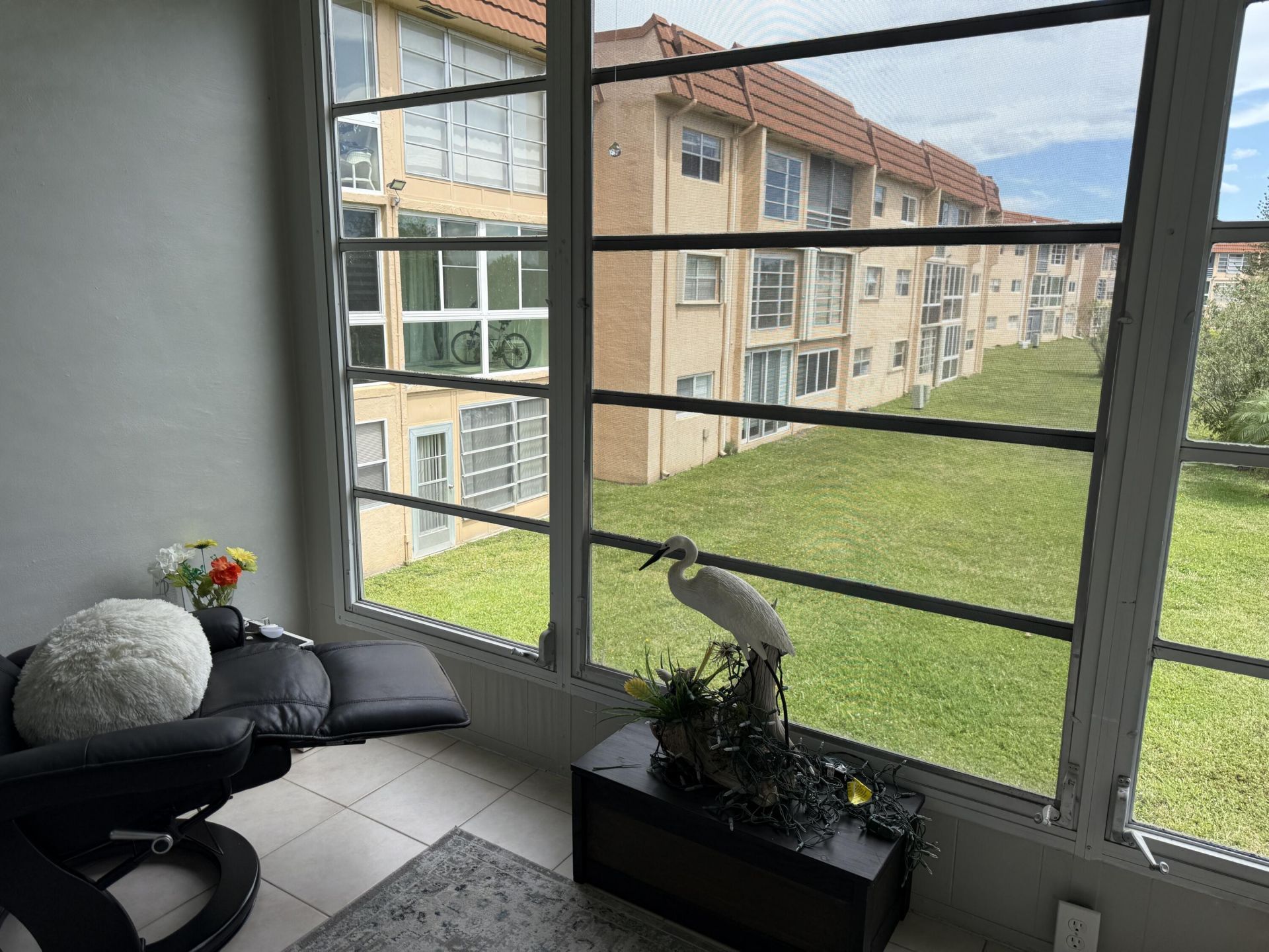 2741 N Pine Island Road, Unit 208, Sunrise, FL 33322 Photo