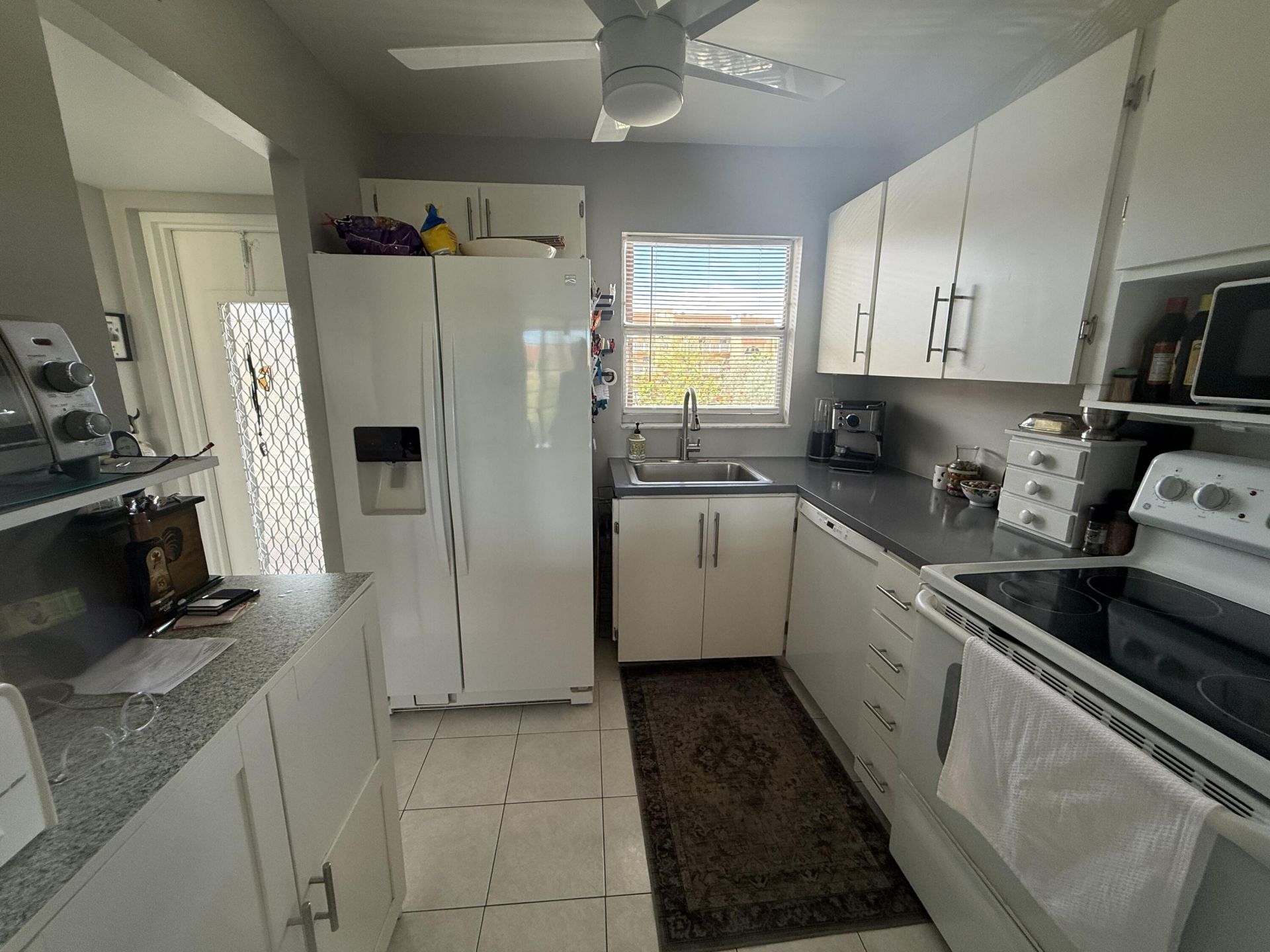 2741 N Pine Island Road, Unit 208, Sunrise, FL 33322 Photo