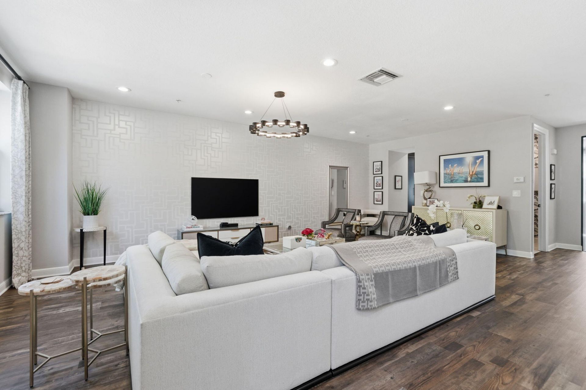 1717 Borrego Way, Unit 4, West Palm Beach, FL 33401 Photo