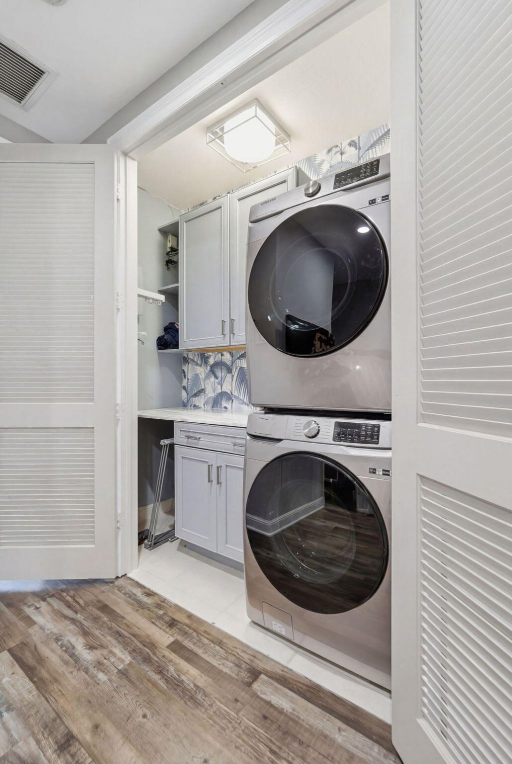 1717 Borrego Way, Unit 4, West Palm Beach, FL 33401 Photo