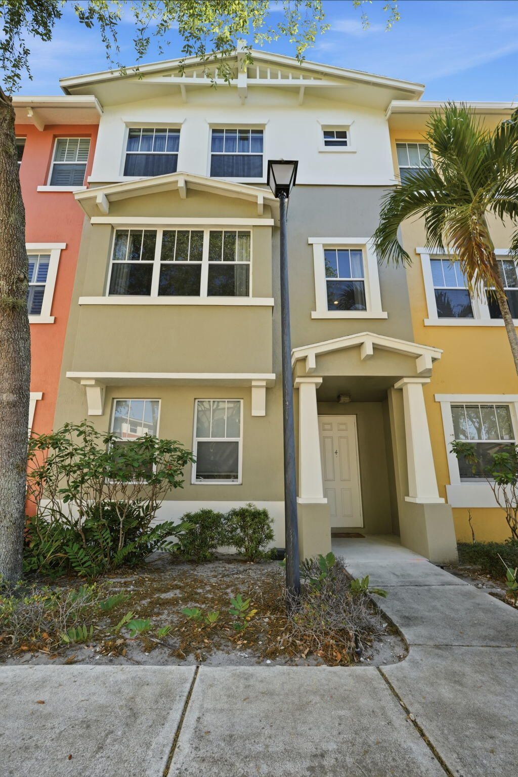 1717 Borrego Way, Unit 4, West Palm Beach, FL 33401 Photo