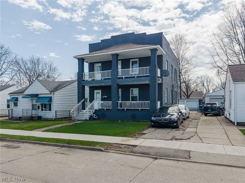 13109 Wilton Avenue, Cleveland, OH 44135 Photo 2