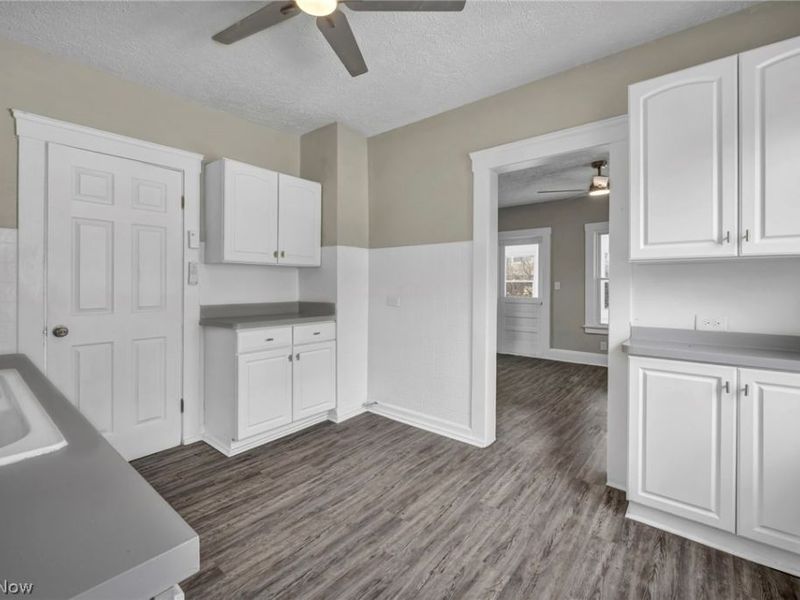 701 E 157th Street, Cleveland, OH 44110 Photo 31