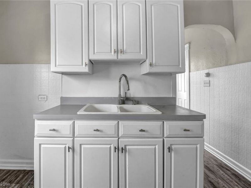 701 E 157th Street, Cleveland, OH 44110 Photo 34