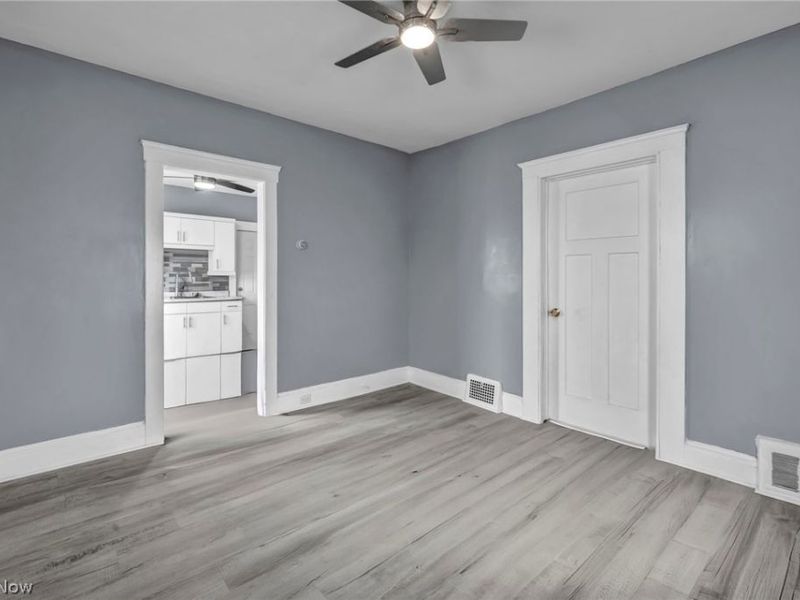 701 E 157th Street, Cleveland, OH 44110 Photo 6