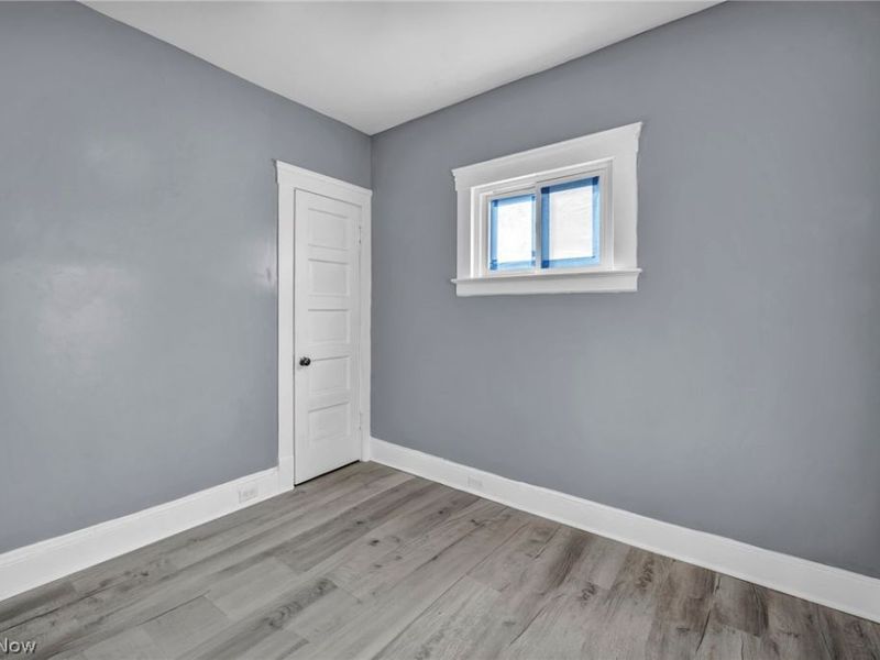 701 E 157th Street, Cleveland, OH 44110 Photo 9