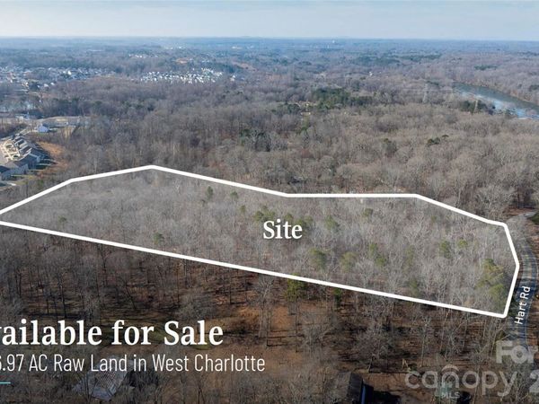 1626 Hart Road, Charlotte, NC 28214