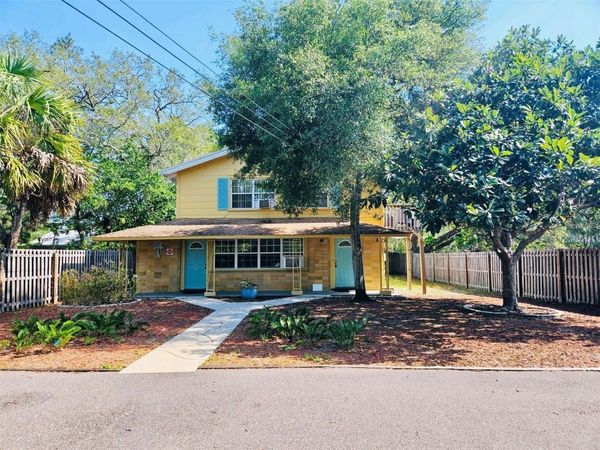 1141 SUNSET POINT ROAD, Unit 3, CLEARWATER, FL 33755