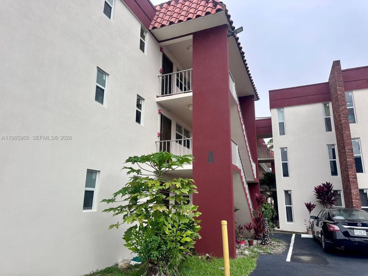 2385 NW 11th St , Unit B16, Miami, FL 33125 Photo