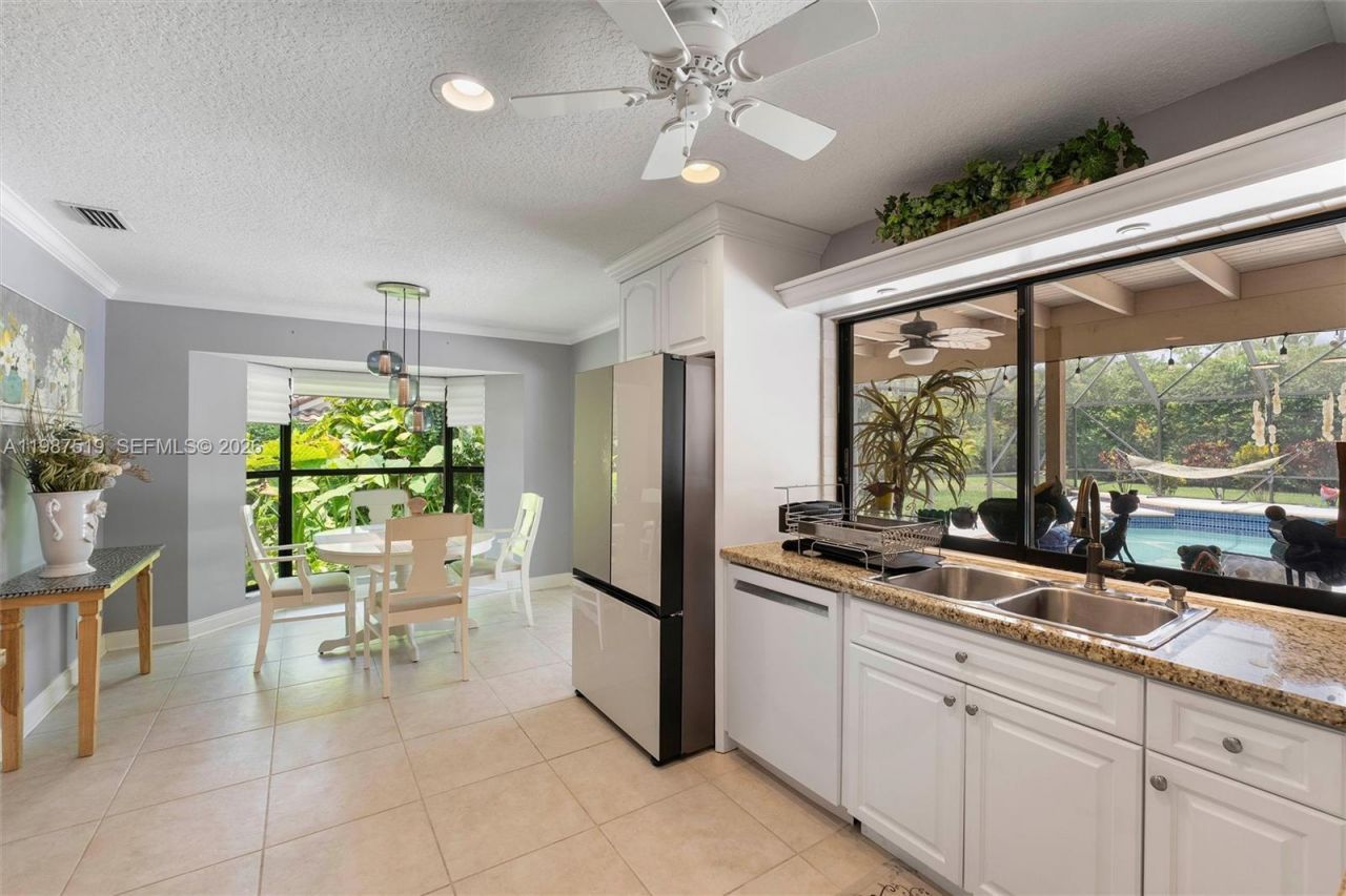 196 Scarborough Ter, Wellington, FL 33414 Photo