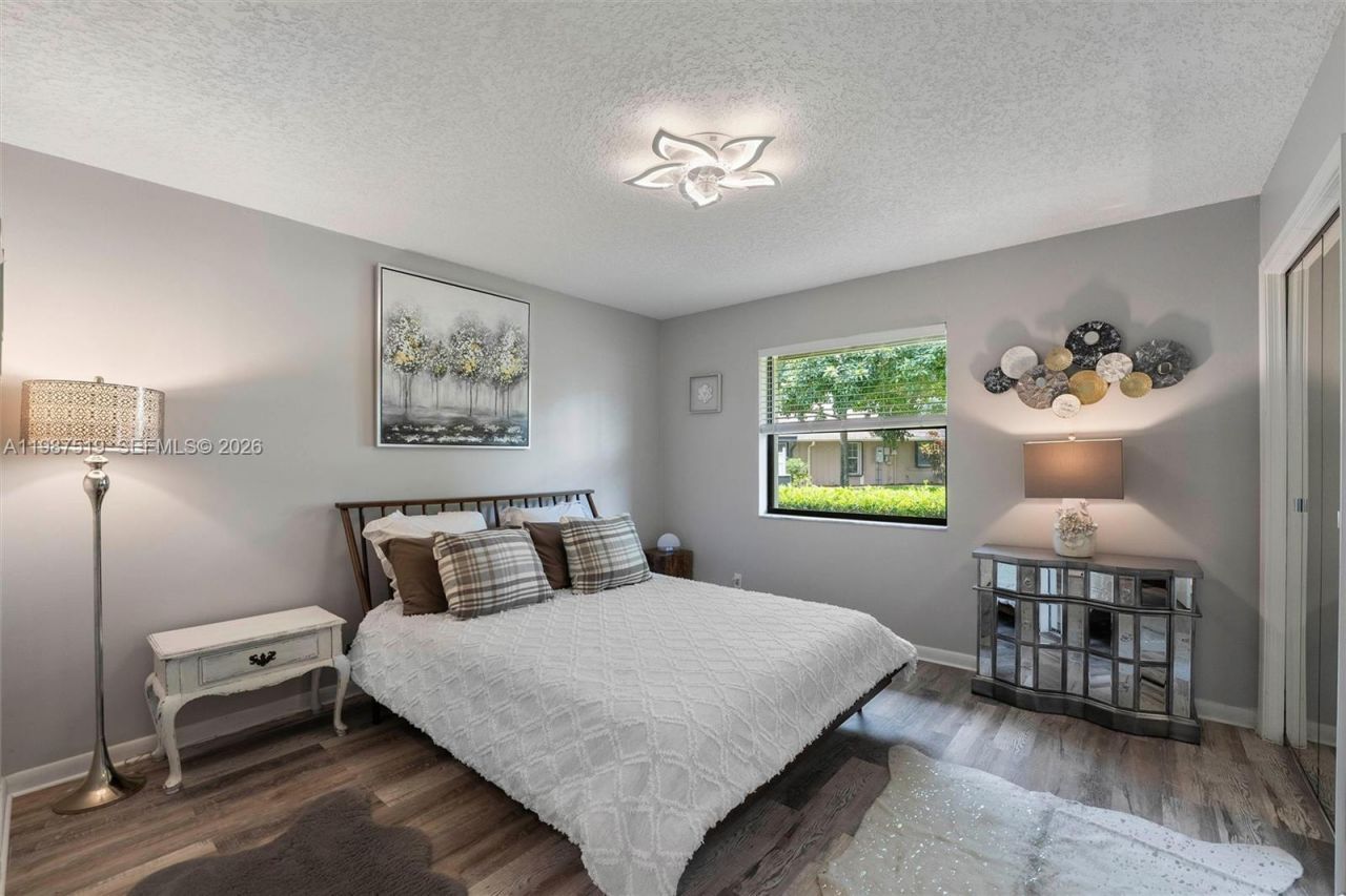 196 Scarborough Ter, Wellington, FL 33414 Photo