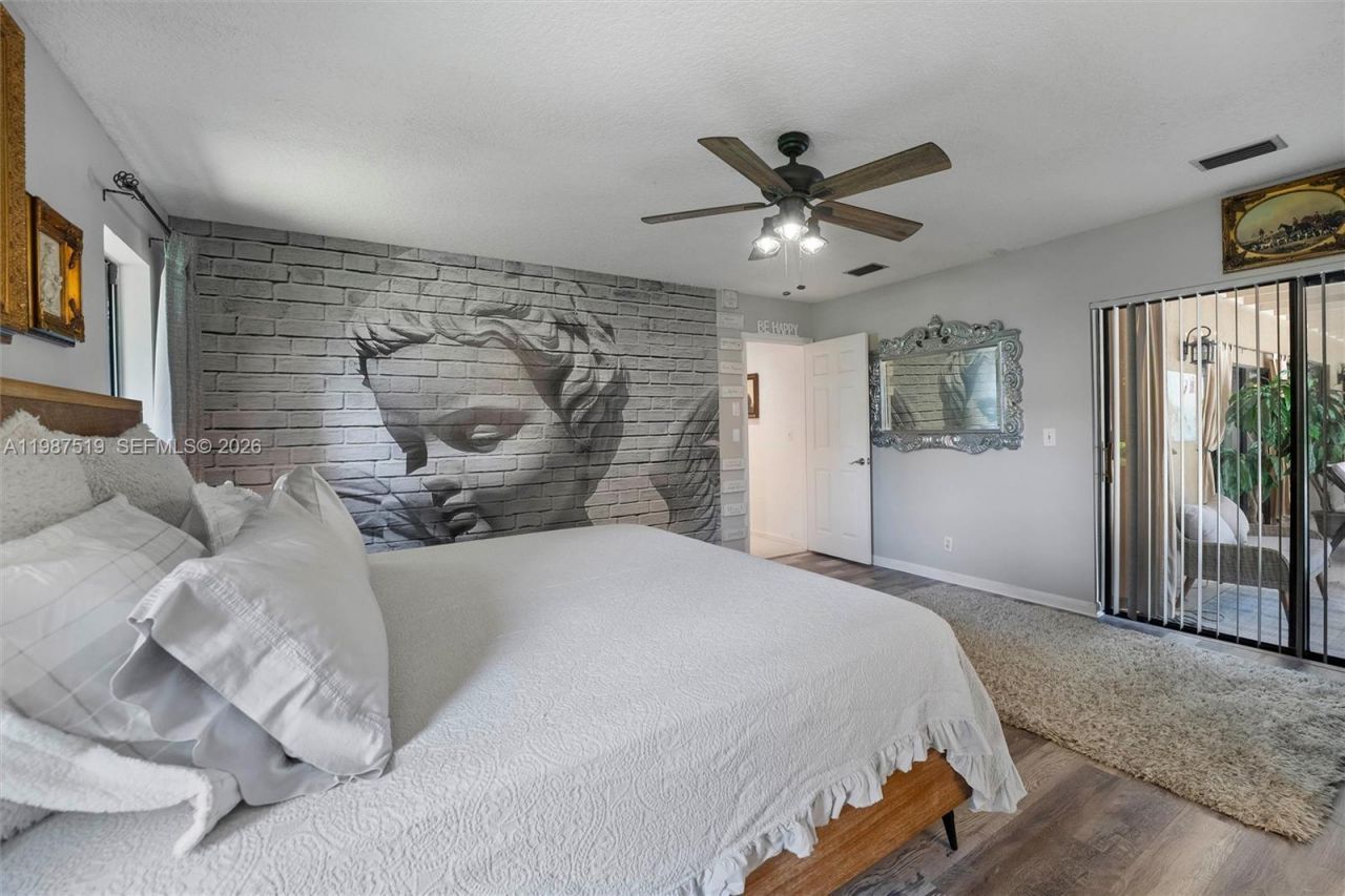 196 Scarborough Ter, Wellington, FL 33414 Photo