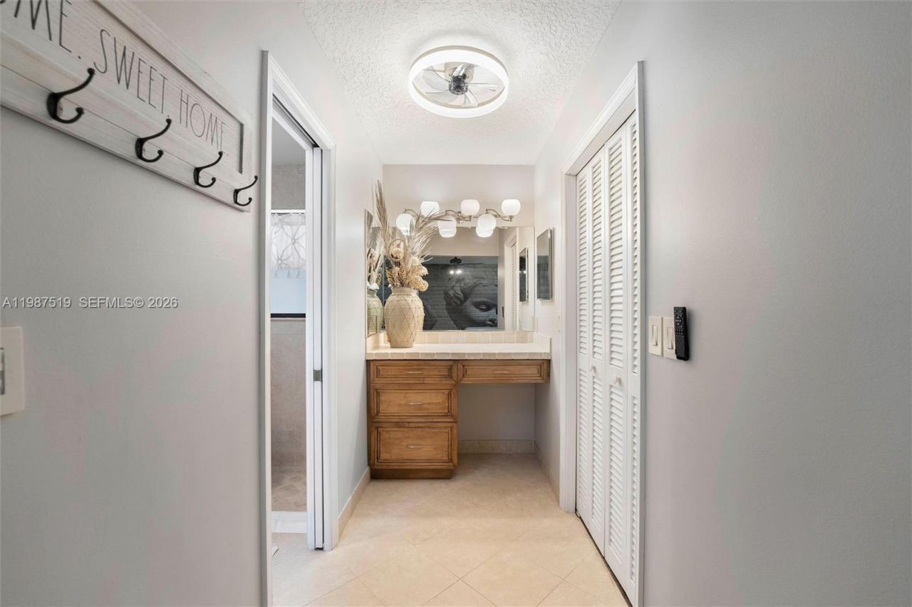 196 Scarborough Ter, Wellington, FL 33414 Photo