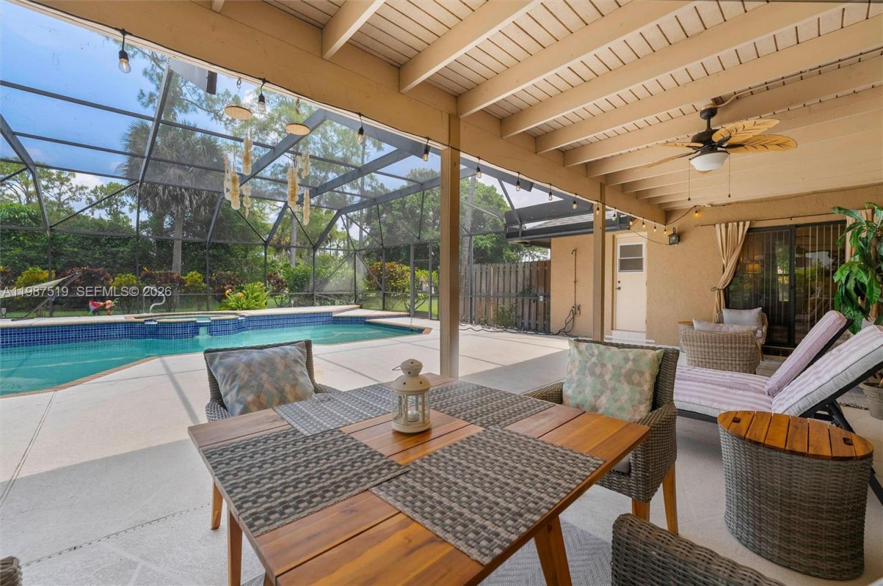 196 Scarborough Ter, Wellington, FL 33414 Photo