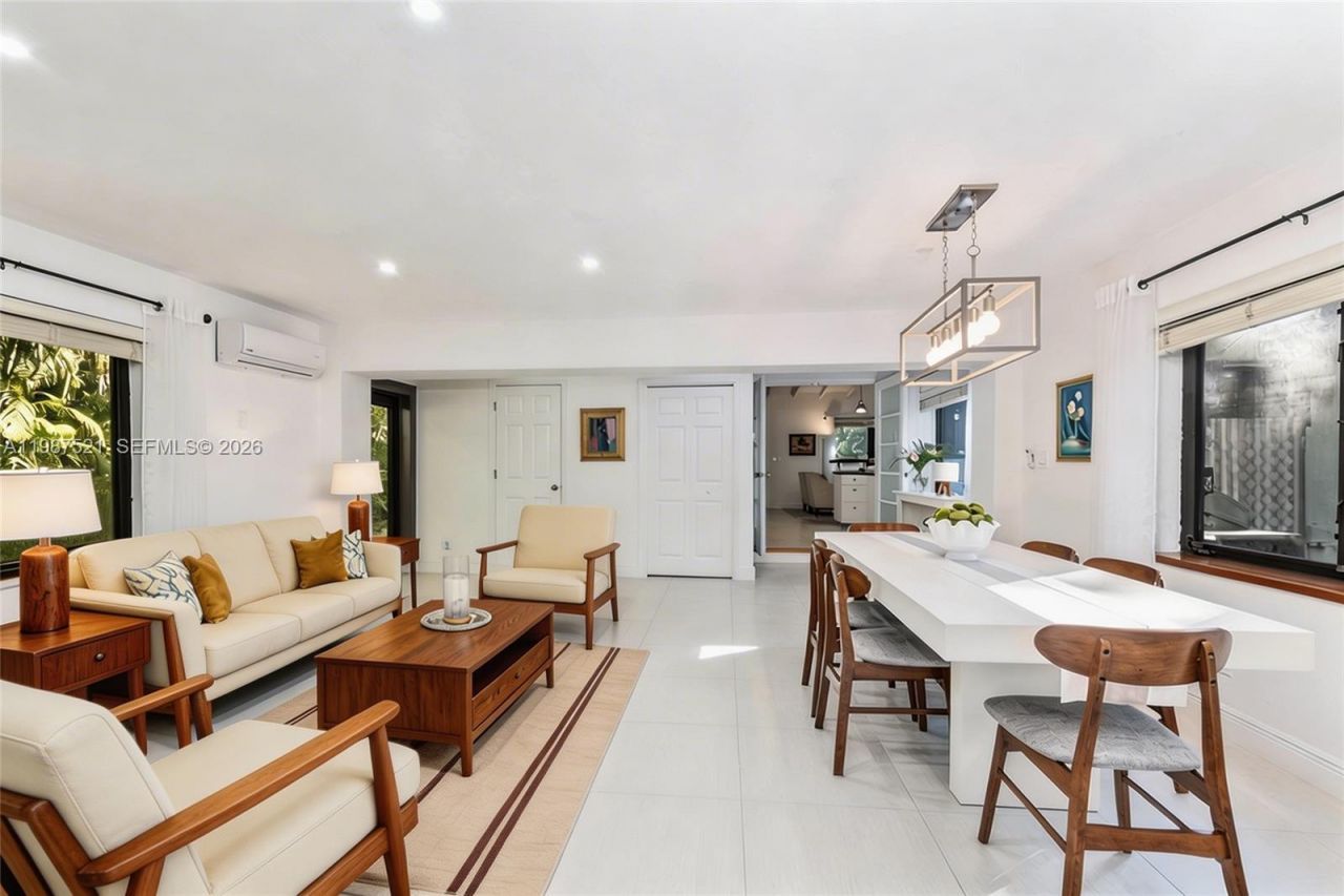 7720 SW 59th Ct, South Miami, FL 33143 Photo