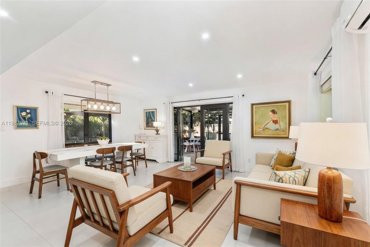 7720 SW 59th Ct, South Miami, FL 33143 Photo