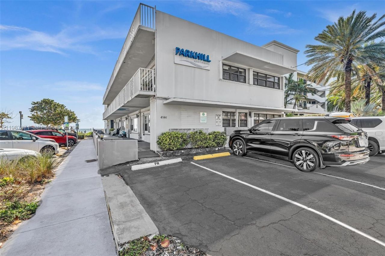 4144 El Mar Dr , Unit 5, Lauderdale by the Sea, FL 33308 Photo