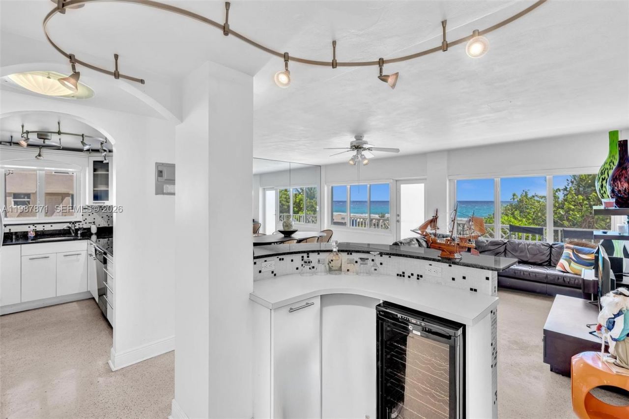 4144 El Mar Dr , Unit 5, Lauderdale by the Sea, FL 33308 Photo