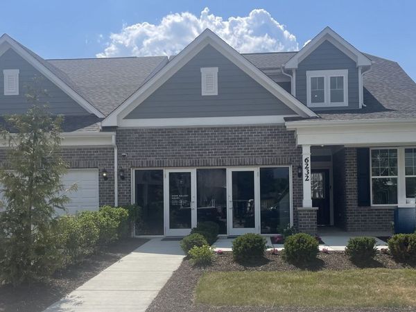 6242 Links Drive , Unit 05002, Woodridge, IL 60517