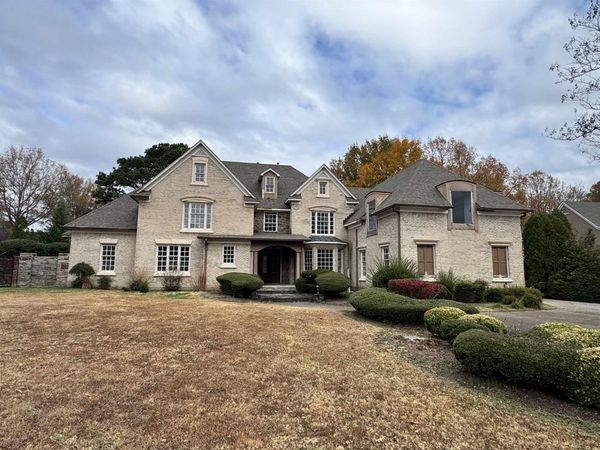 8904 BENT GRASS CIR, Memphis, TN 38125