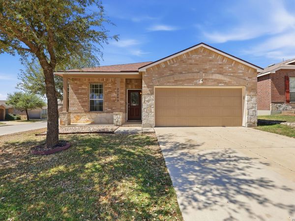 27203 Rio Bank, Boerne, TX 78015