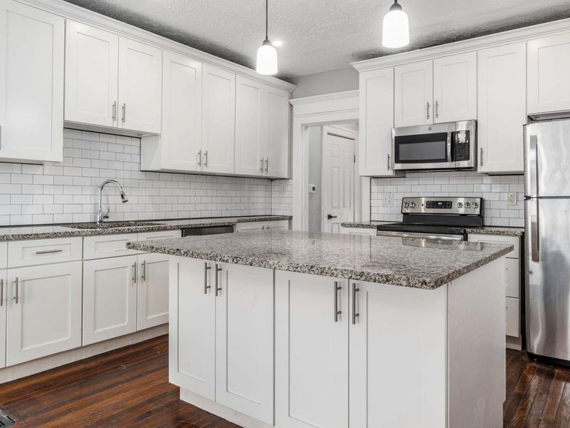 664-666 Bedford Avenue, Columbus, OH 43205 Photo 11