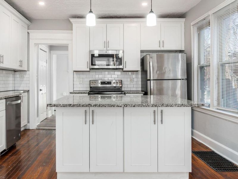 664-666 Bedford Avenue, Columbus, OH 43205 Photo 9