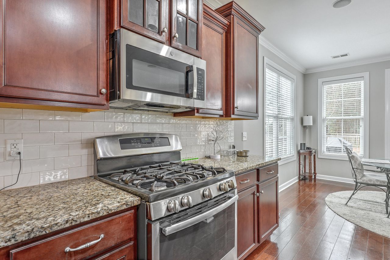 309 Ribbon Road Photo 17